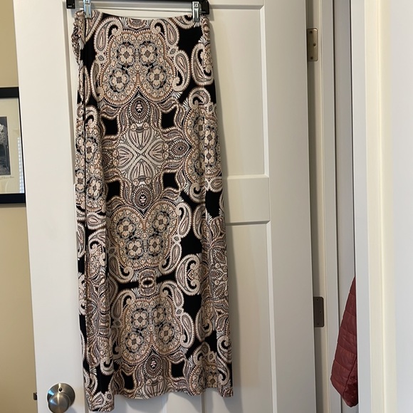 Anthropology maxi skirt, size S, NWT - Picture 2 of 2